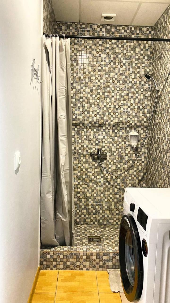 Uneed Rooms M1 Κίεβο Εξωτερικό φωτογραφία